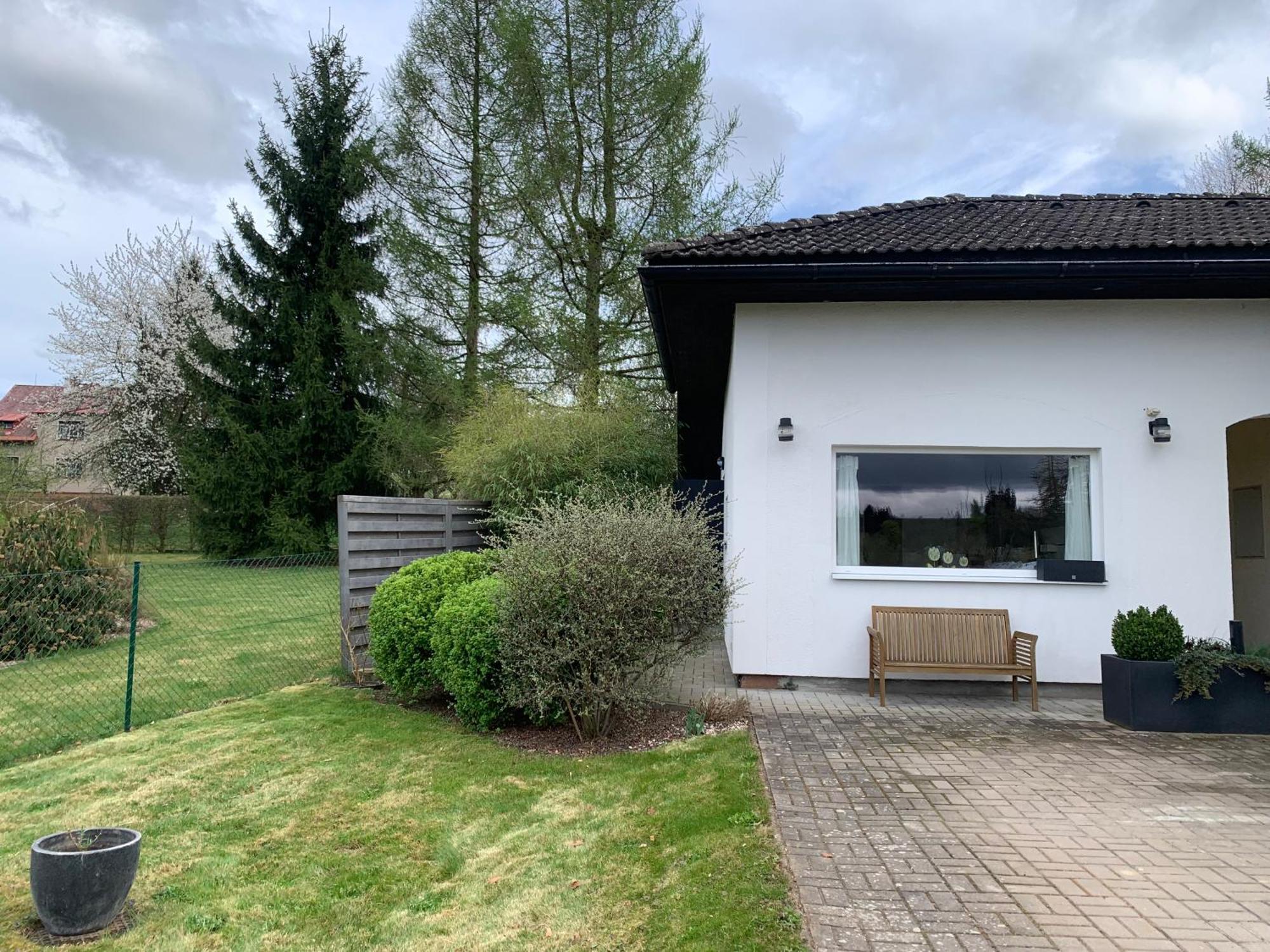 Studiovy Apartman V Zahrade Police nad Metuji Exterior photo